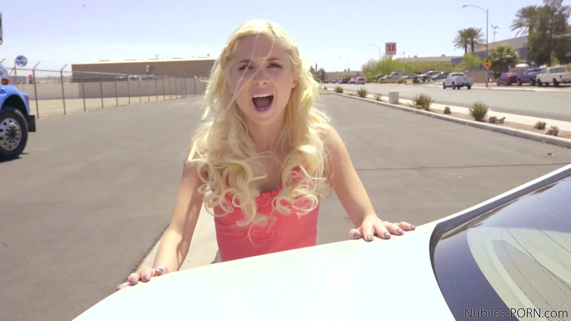 Bounty hunters Piper Perri