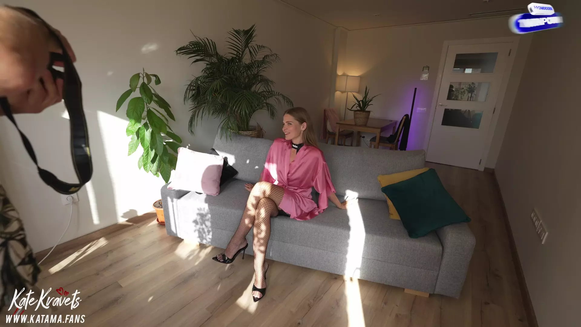 Gorgeous Lingerie Model Photoshoot Ends with Hot Sex thumbnail