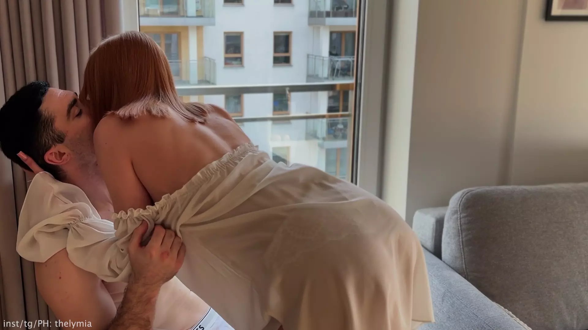 After Deepthroat Big Boobs Girl Could Barely Stand on Feet from Hard Fuck thumbnail