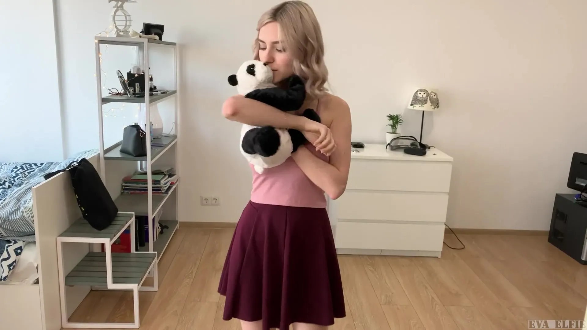 Virgin step sister learns a blowjob on her brother&#039;s dick