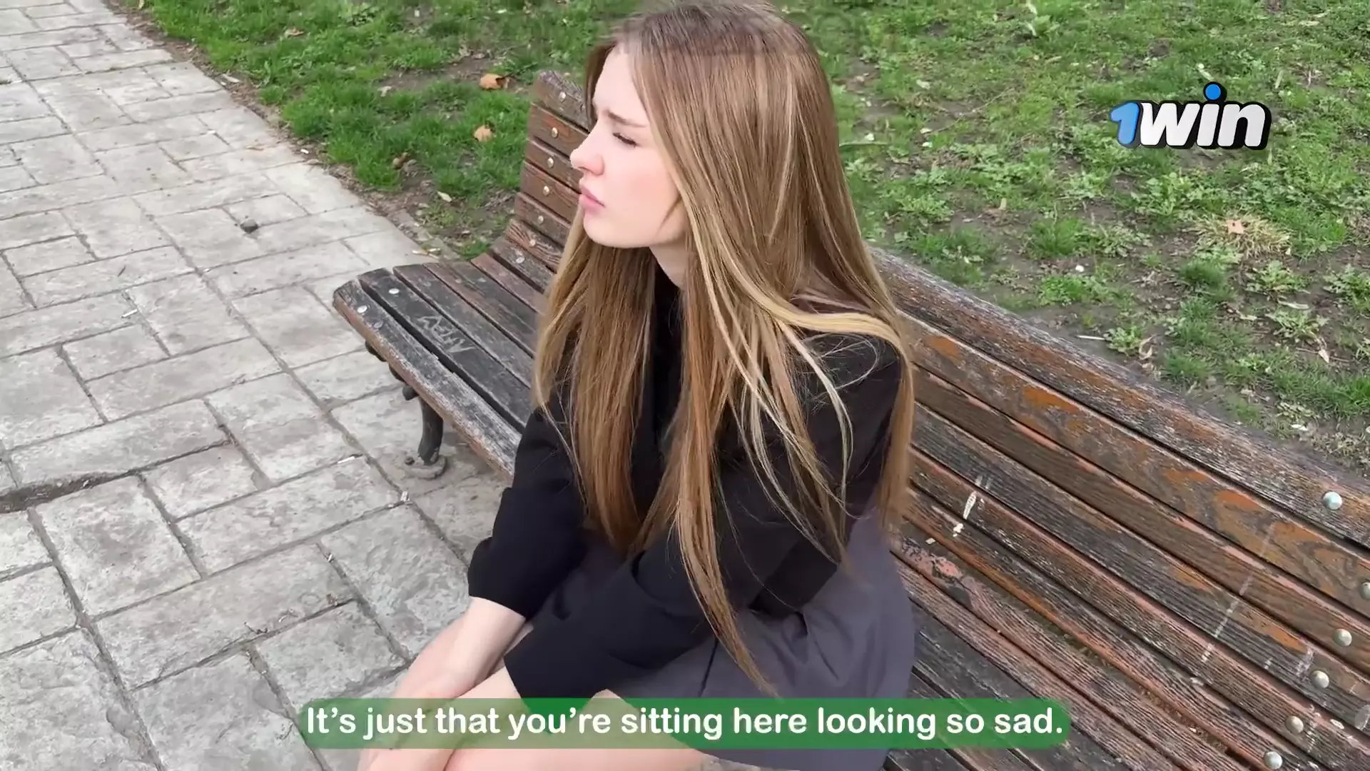 Girl Needs Help. What Would You Do in This Situation? thumbnail