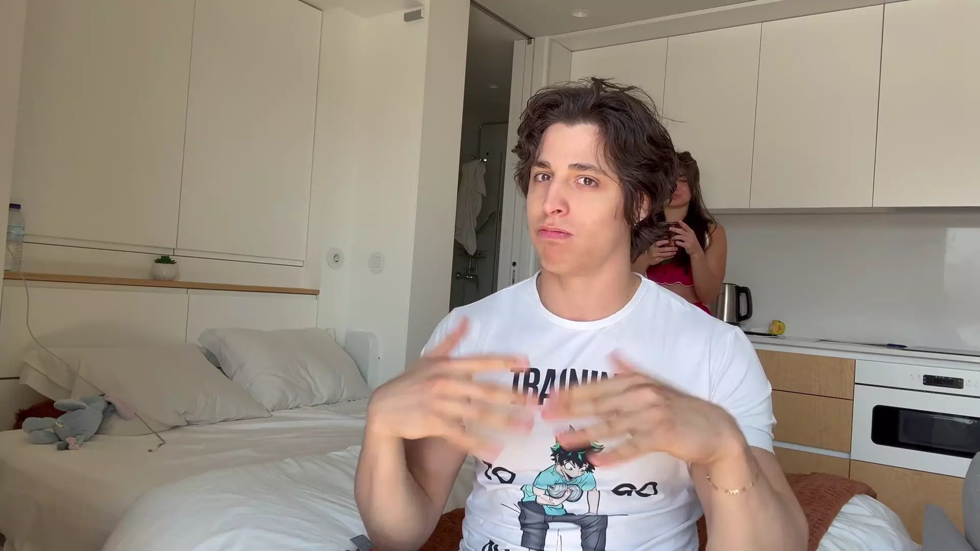 French Girl getting Her Pussy Eaten thumbnail