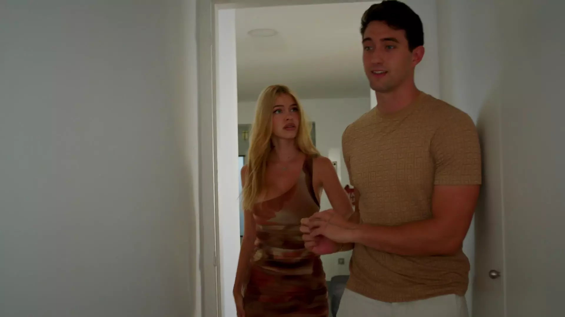 Merciless Gangbang for Young Rossavaxx! Two Cocks in Her Pussy at once thumbnail