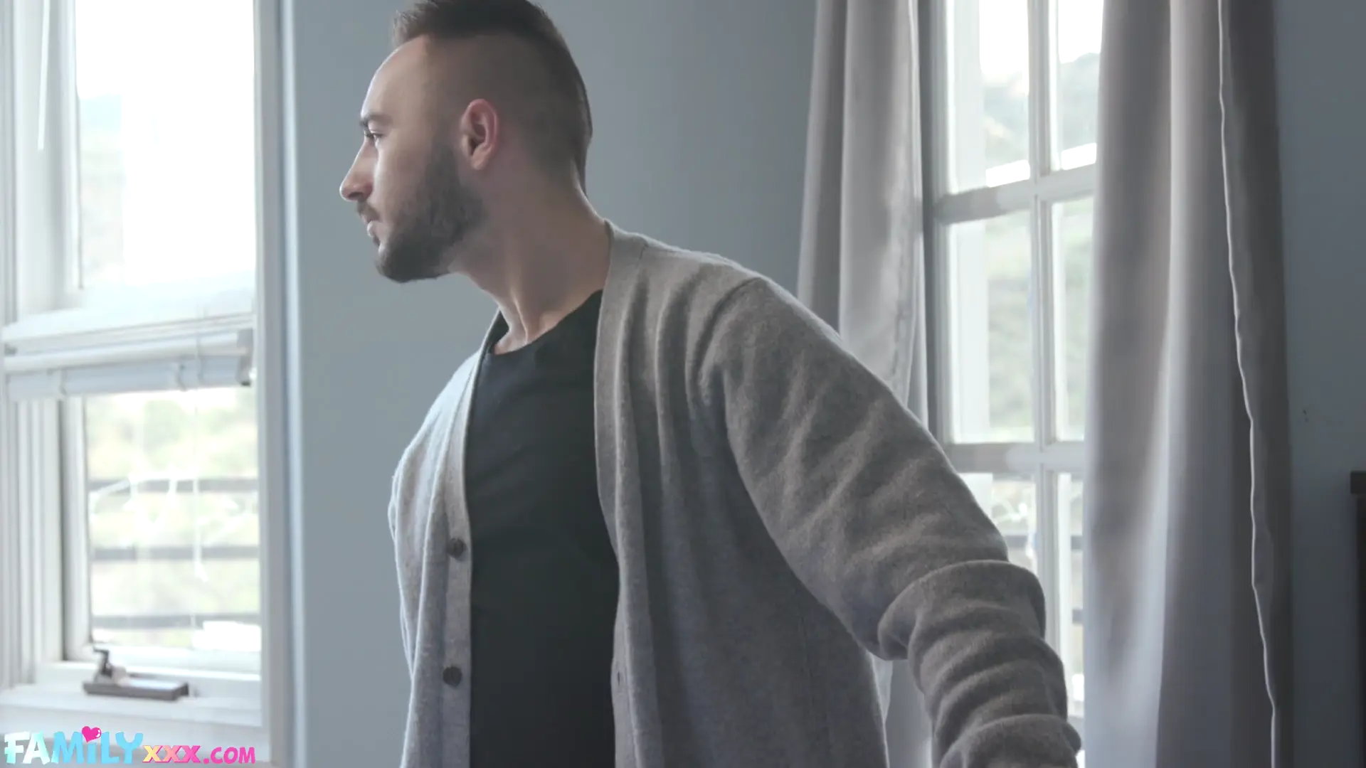 Stepsis has Everything She Dreamed of under Her Roof thumbnail