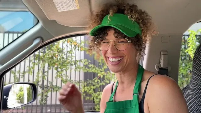 Starfucks Forgets the Coffee and Goes Home with Customer