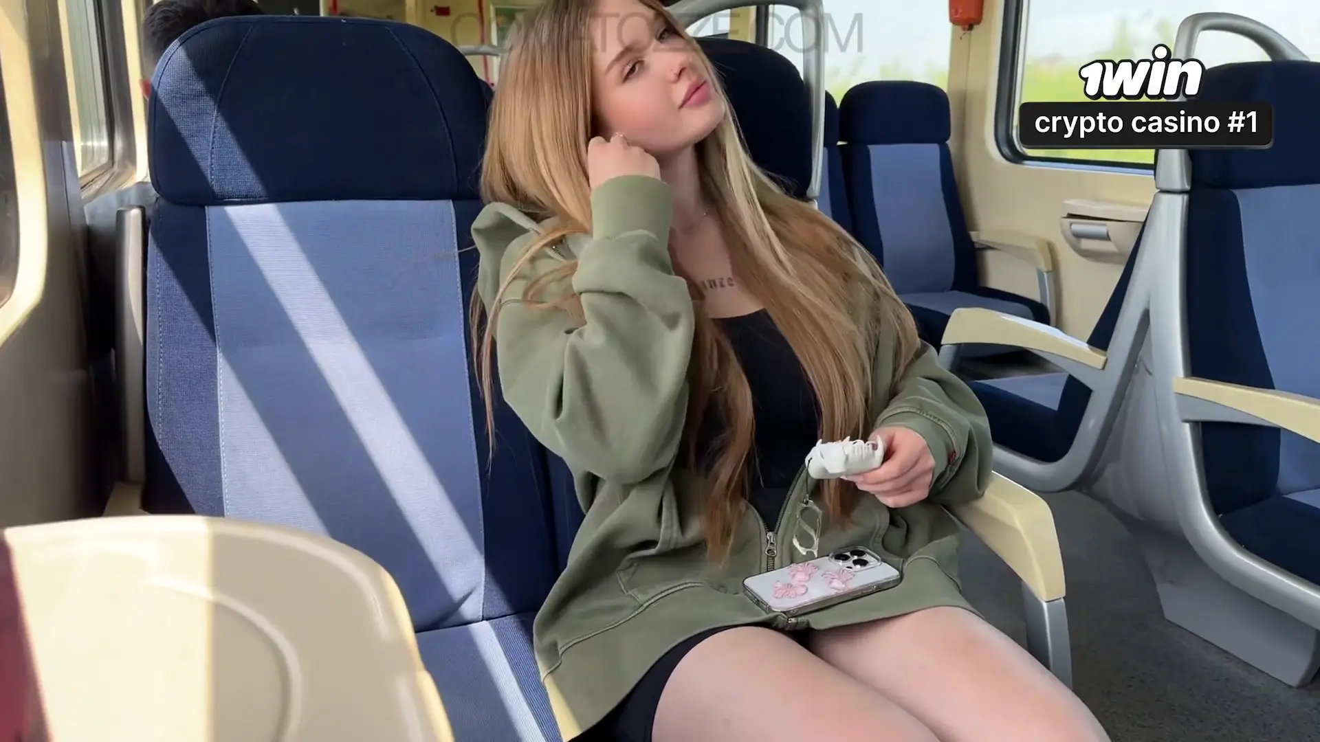 Stranger Sat next to Me on Train. What Does She Want? thumbnail