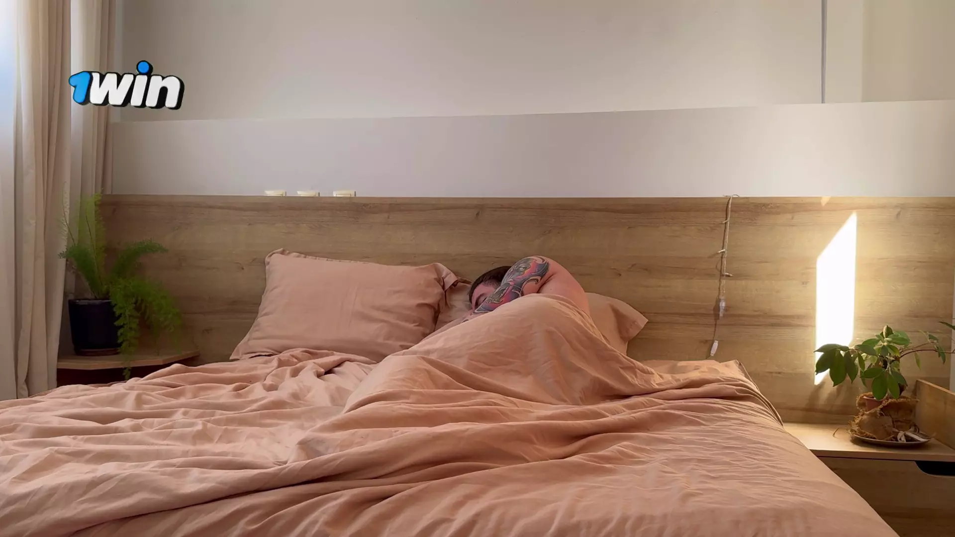 Stepmother Bend Over Her Ass for Anal after the Party thumbnail