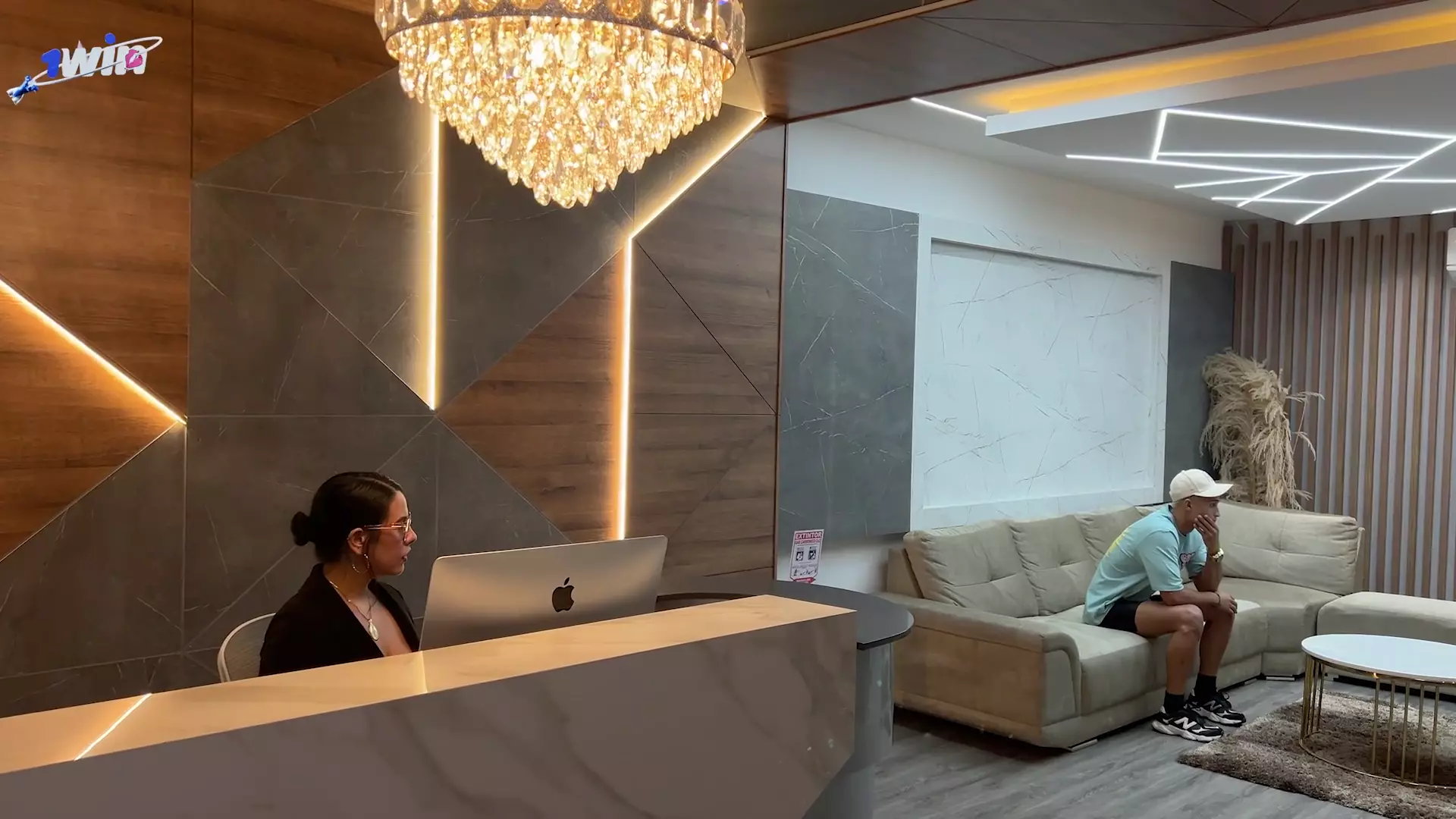 Latina Milf Secretary Fucks Her Boss\