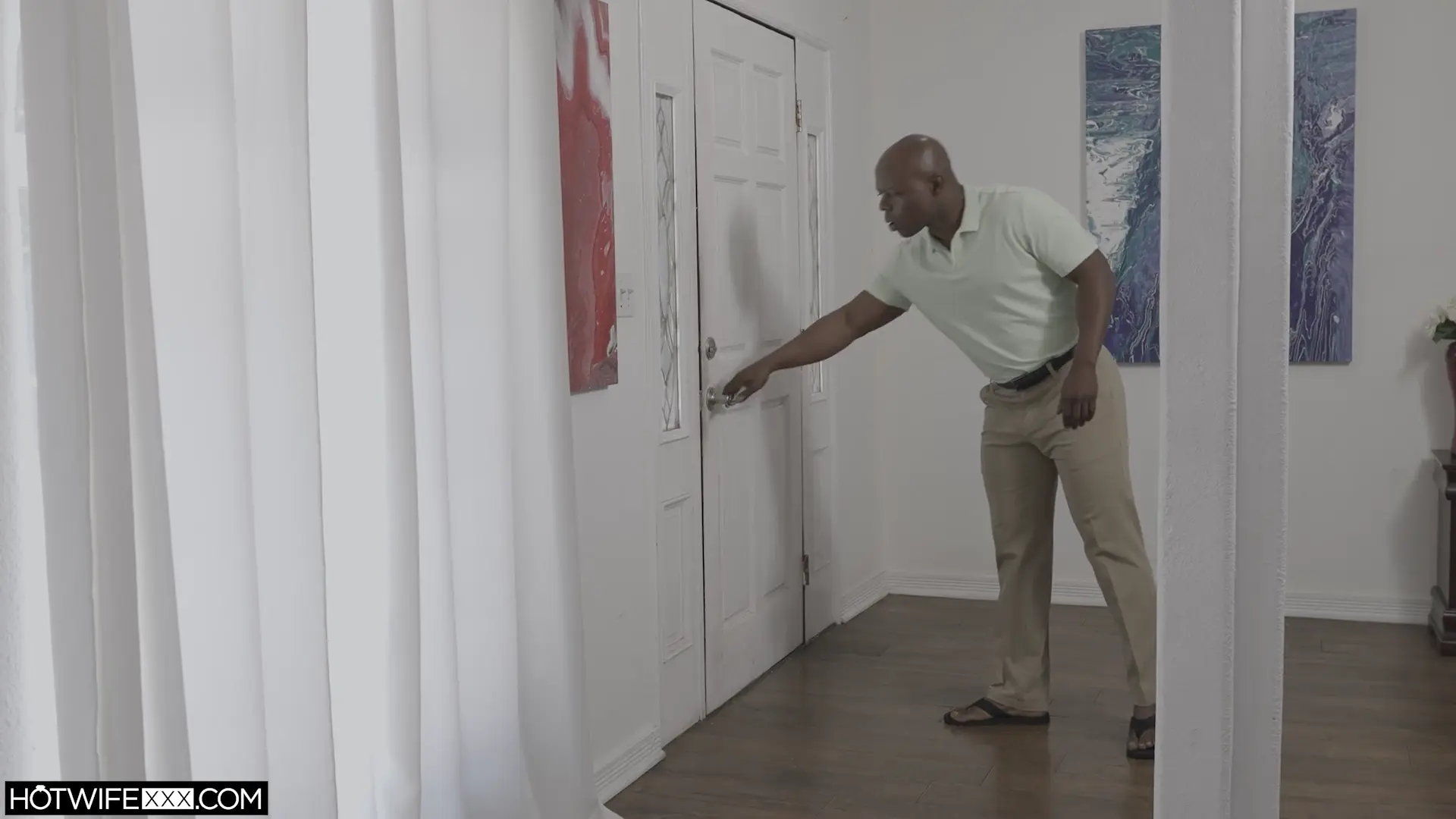 When Cuck Husband Sends Thirsty Wife to His Black Employee (ella Reese) thumbnail