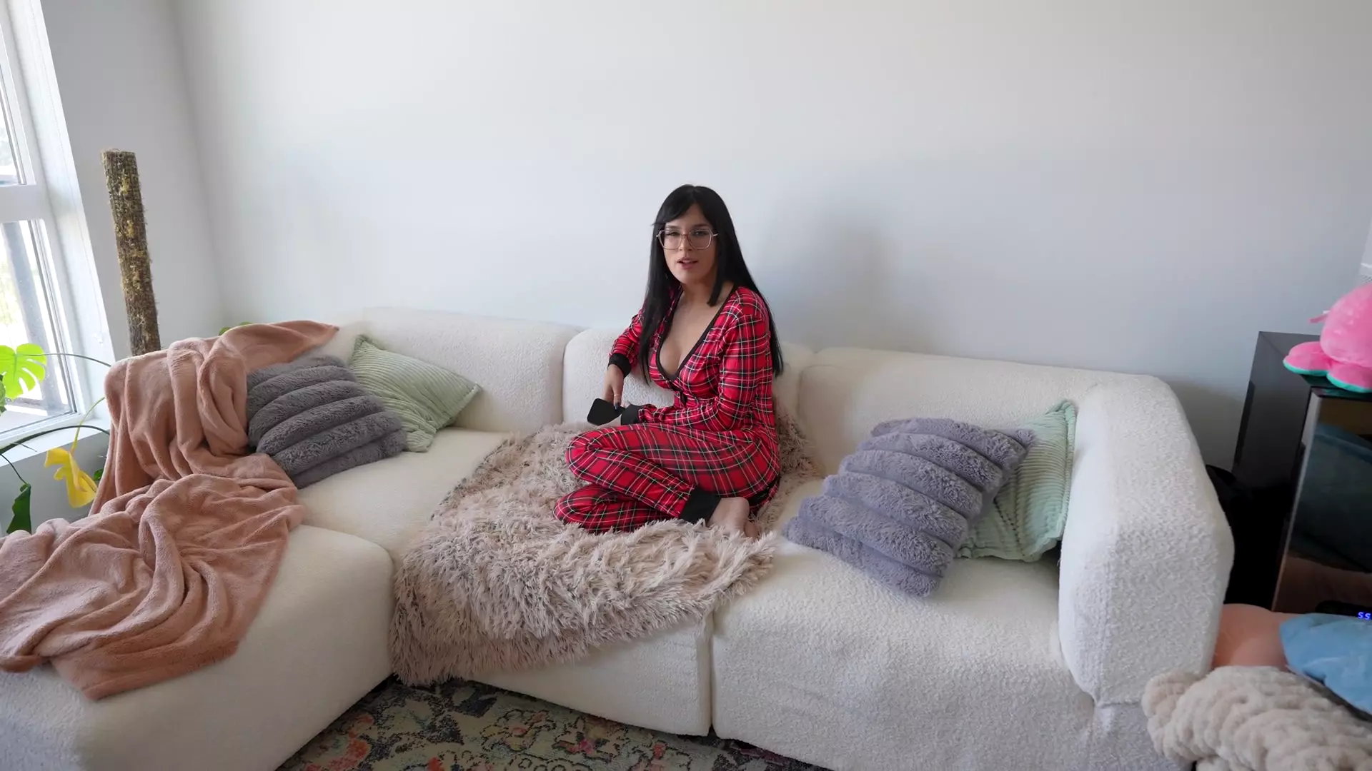 Hot Goth Bff Wanted to Practice Sucking Cock got Fucked Raw - Effy Cutie thumbnail